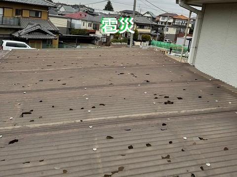 雹災カーポート屋根