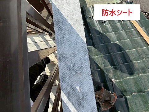 防水工事　笠木が原因の雨漏り解消のための工事！