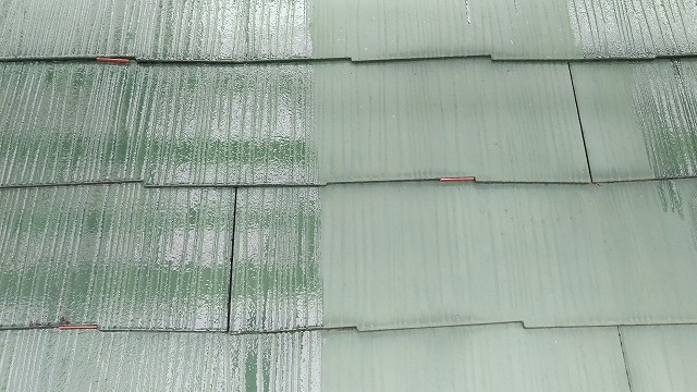 屋根のプライマー塗装