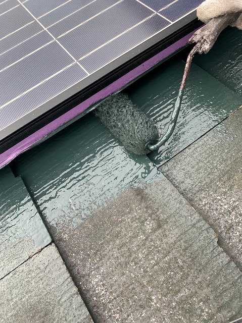 太陽光パネル屋根上塗り材