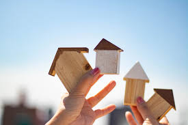 瓦屋根の漆喰　棟瓦取り直し工事