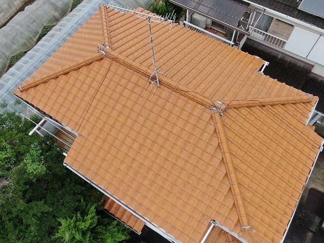 坂戸市で屋根と雨樋の点検と外壁塗装の為の調査を行いました